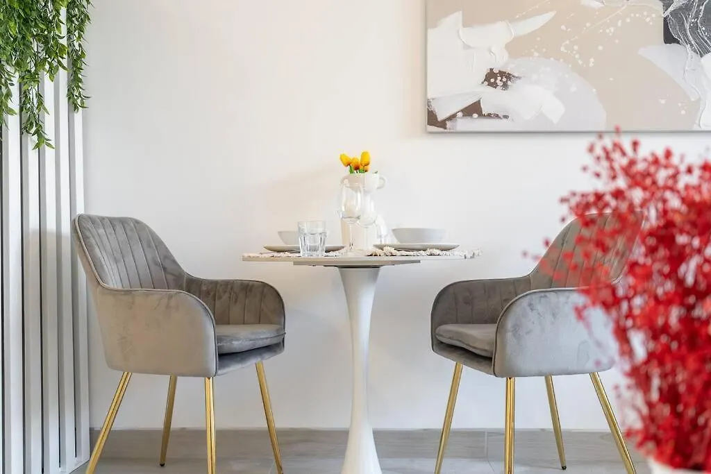 New Charming Studio In Jvc Dubai Apartment